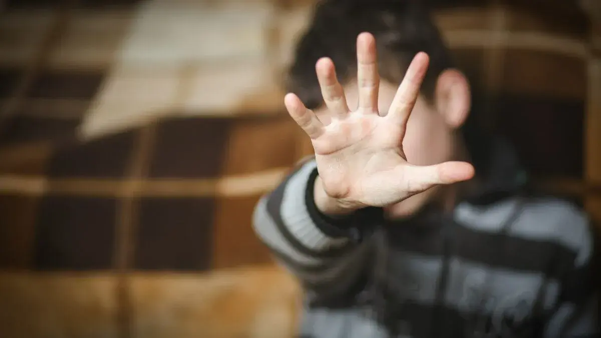 Levantamento inédito em SC quer mapear crianças que ficaram órfãs após casos de feminicídios