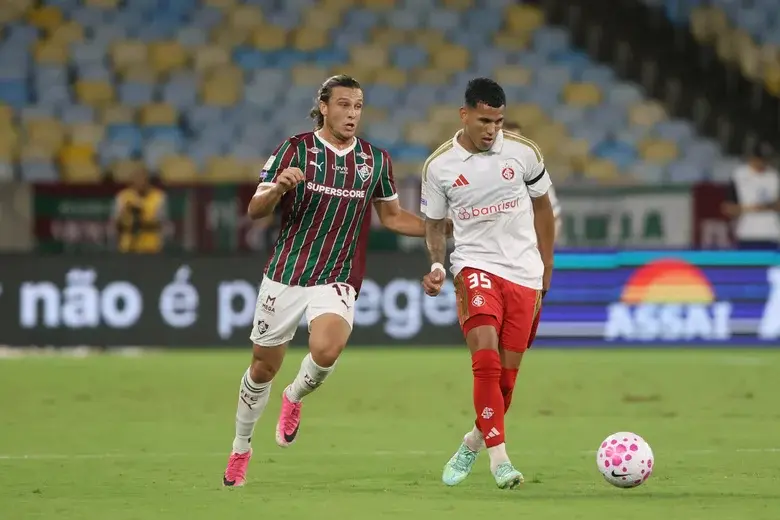 Internacional sofre virada nos acréscimos e perde para o Fluminense no Maracanã