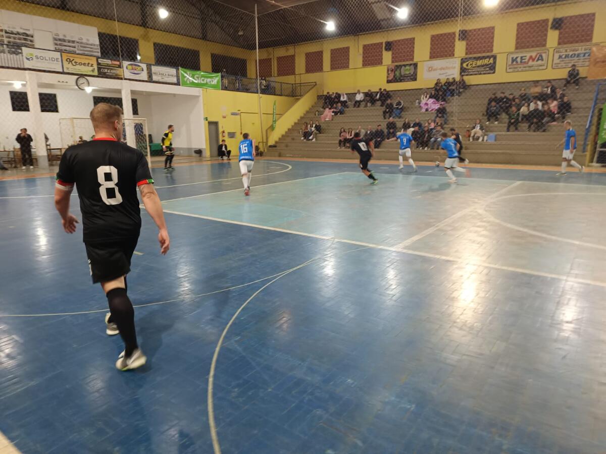 Empate mantém disputa aberta na final do Regional de Futsal 2026