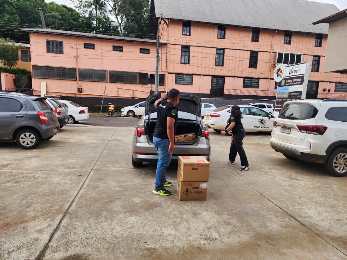 Primeiras urnas chegam ao Cartório Eleitoral de Itapiranga
