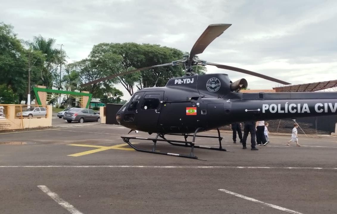 Quatro são presos após serem flagrados enterrando corpo em Chapecó