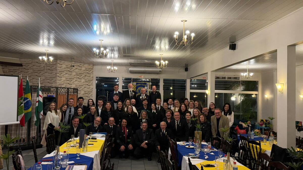 Lions Clube São Miguel do Oeste  realiza transmissão de cargos e empossa nova diretoria