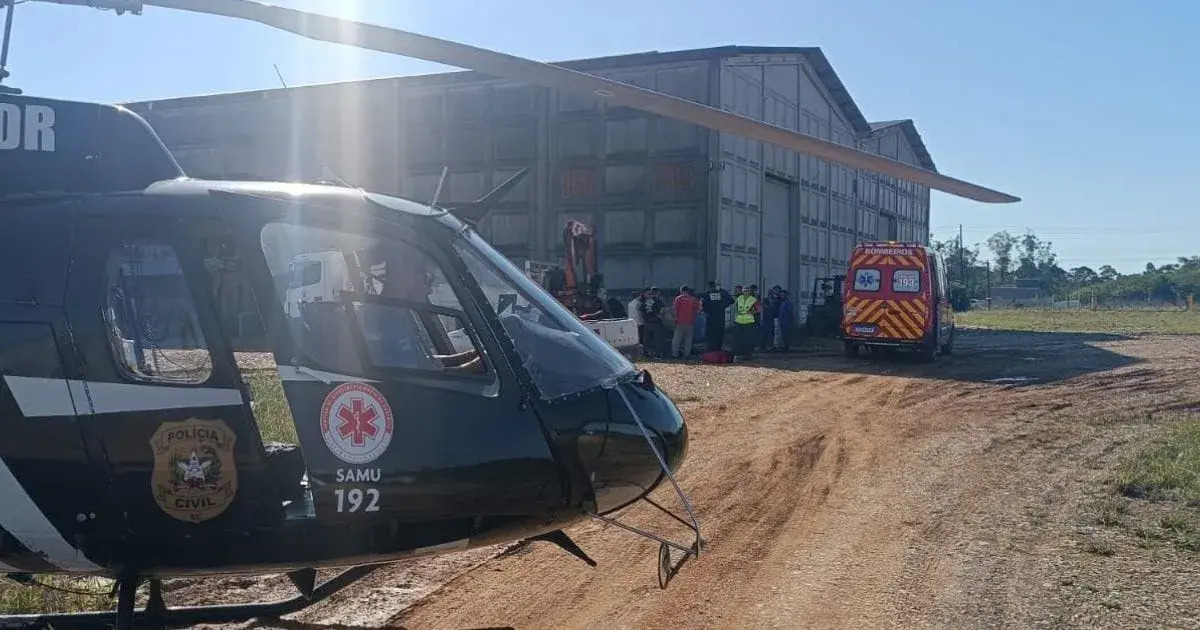 Trabalhador de 66 anos morre após ser atropelado por caminhão em empresa de Criciúma