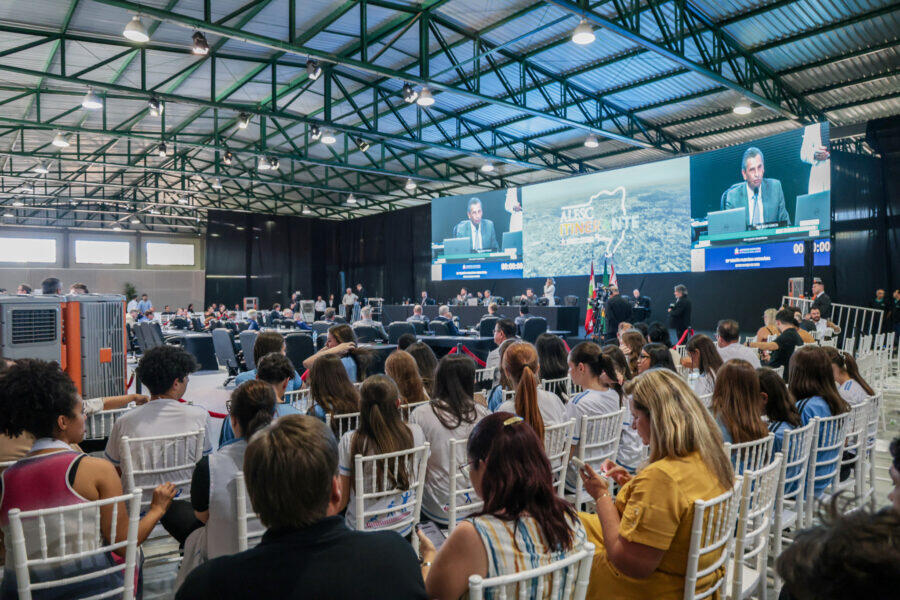 Em dez edições, Programa Alesc Itinerante aprovou mais de 700 proposições