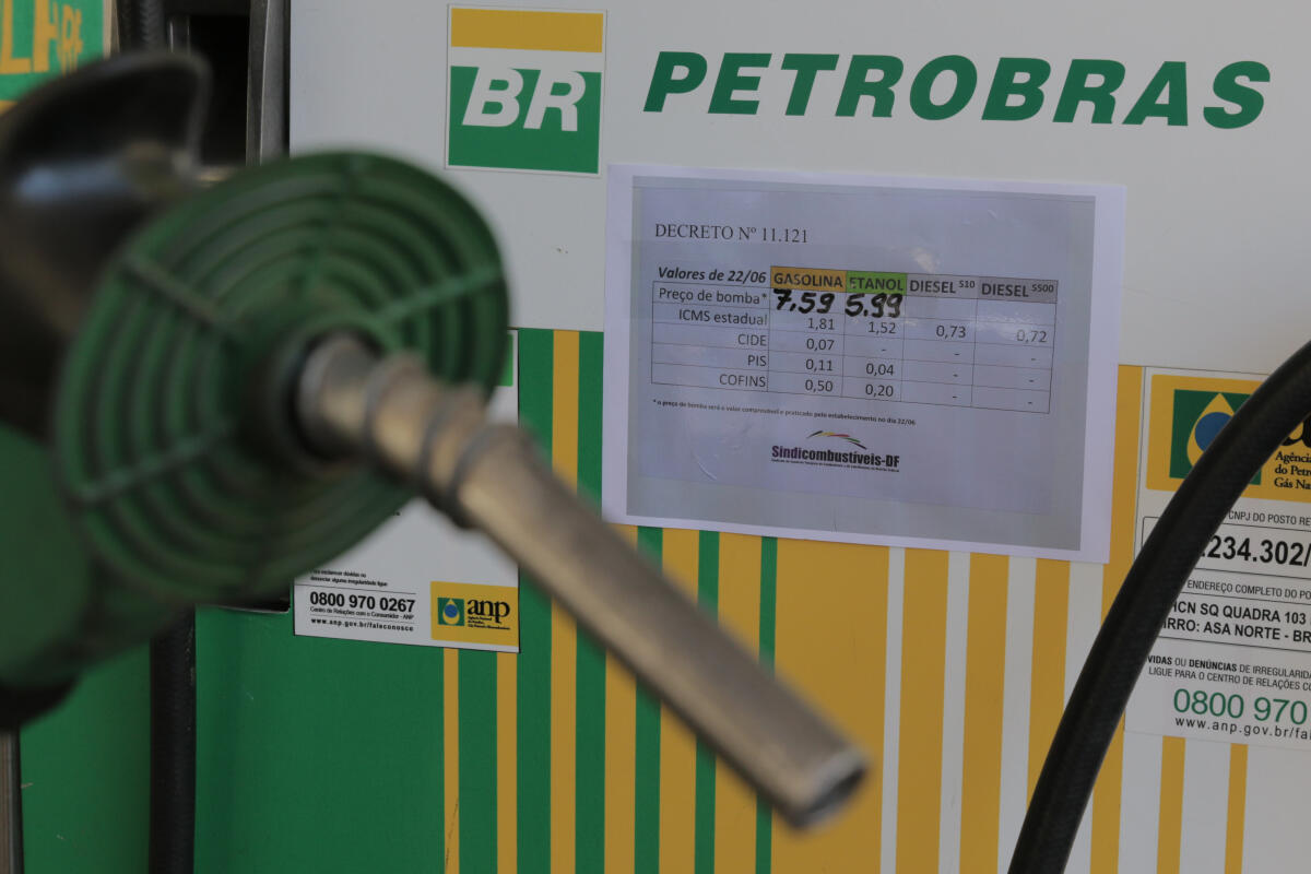Diesel terá subsídio de R$ 1,12 por litro até dezembro, decide governo