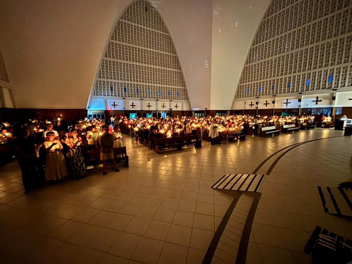 Celebração da Vigília Pascal reúne grande público em São Miguel do Oeste