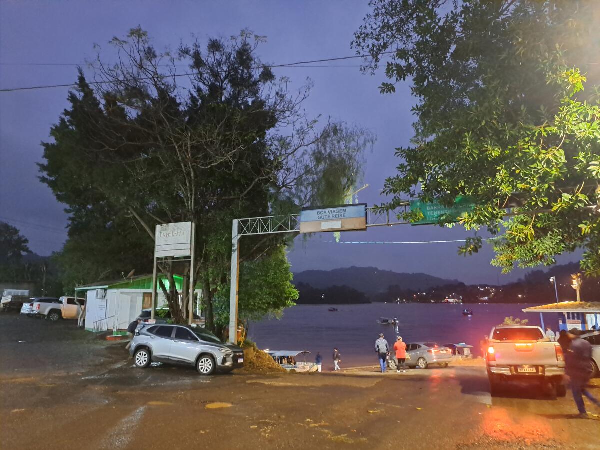 Travessia do Rio Uruguai é suspensa na noite desta quinta-feira em Itapiranga
