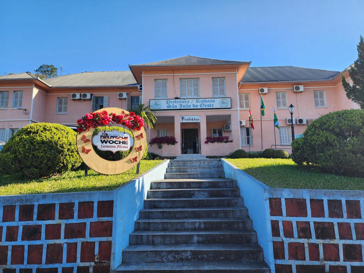 São João do Oeste investe em eventos para homenagear os idosos