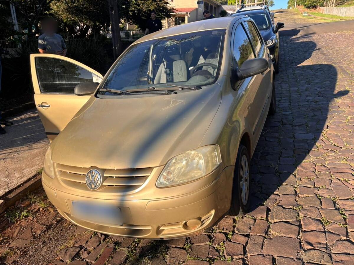 Veículo é alvo de tentativa de furto no bairro Andreatta, em São Miguel do Oeste