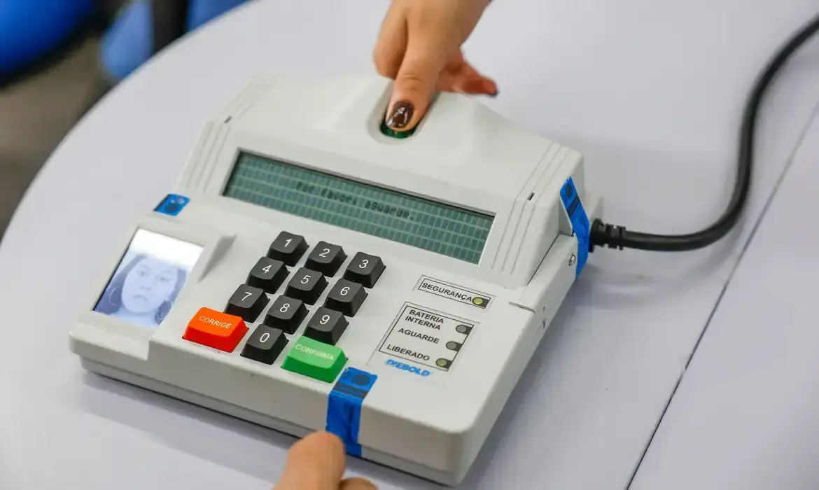 Cartório Eleitoral mantém estrutura do primeiro turno para votação de domingo em SMO