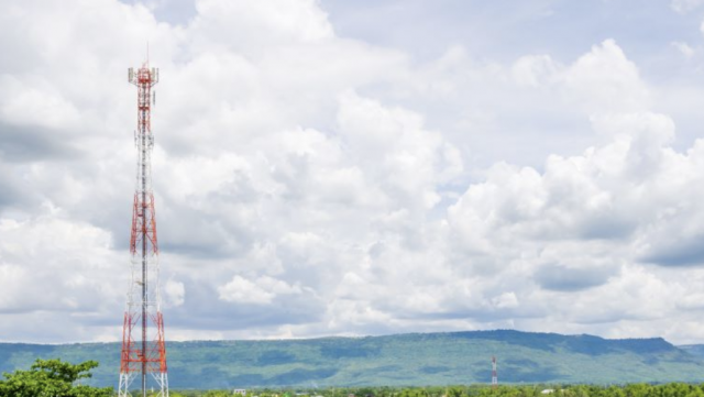 Governo de SC cria programa para ampliar internet e telefonia no interior