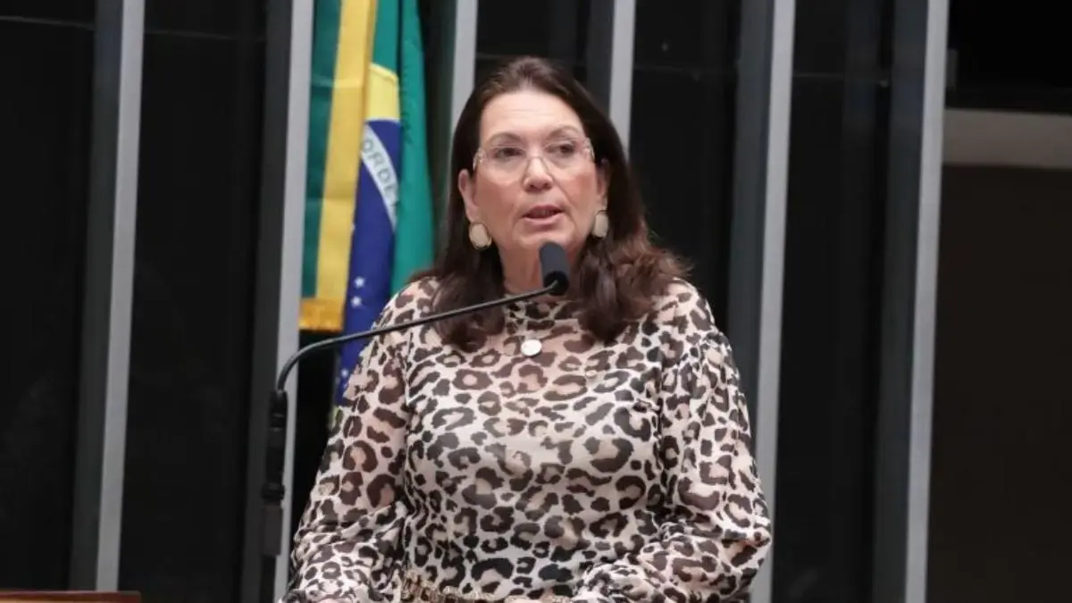 Nova lei da aposentadoria aos 75 anos avança; veja regras e direito ao FGTS