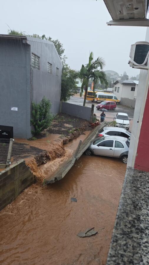 Chuva provoca alagamentos em três pontos de Guaraciaba