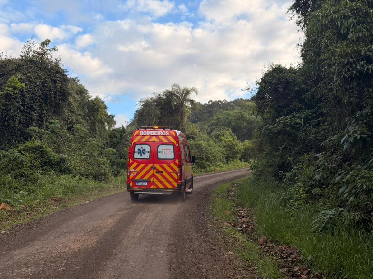 Homem fica ferido ao sofrer acidente de trabalho na Linha Colorado, em Descanso