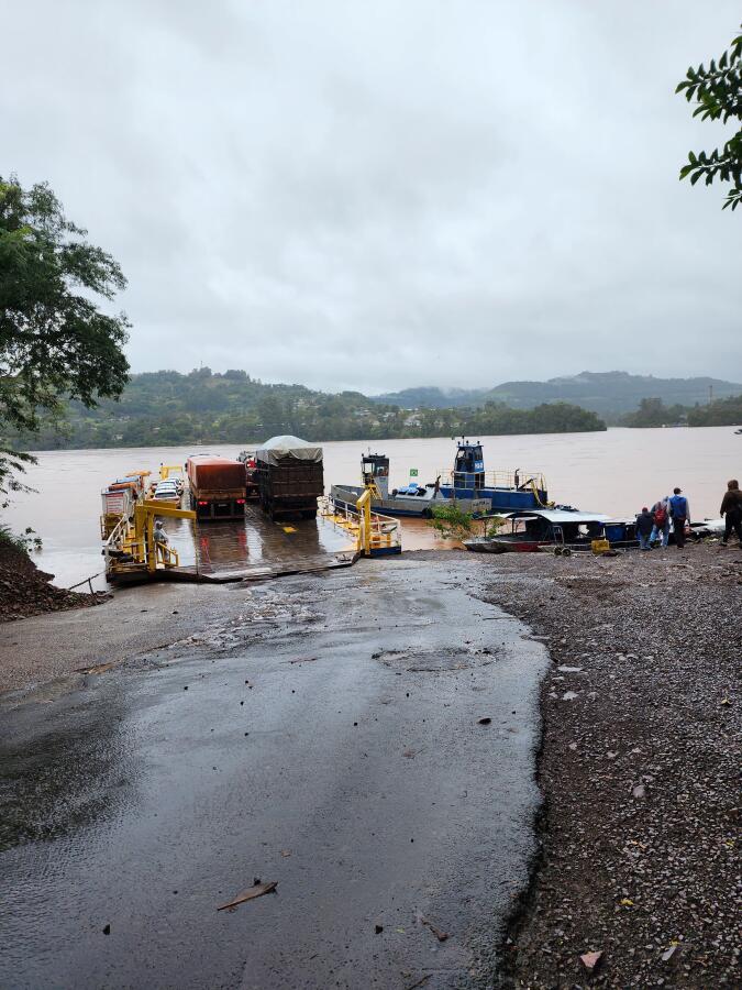 Cheia do Rio Uruguai gera alerta para travessia entre Itapiranga e Barra do Guarita