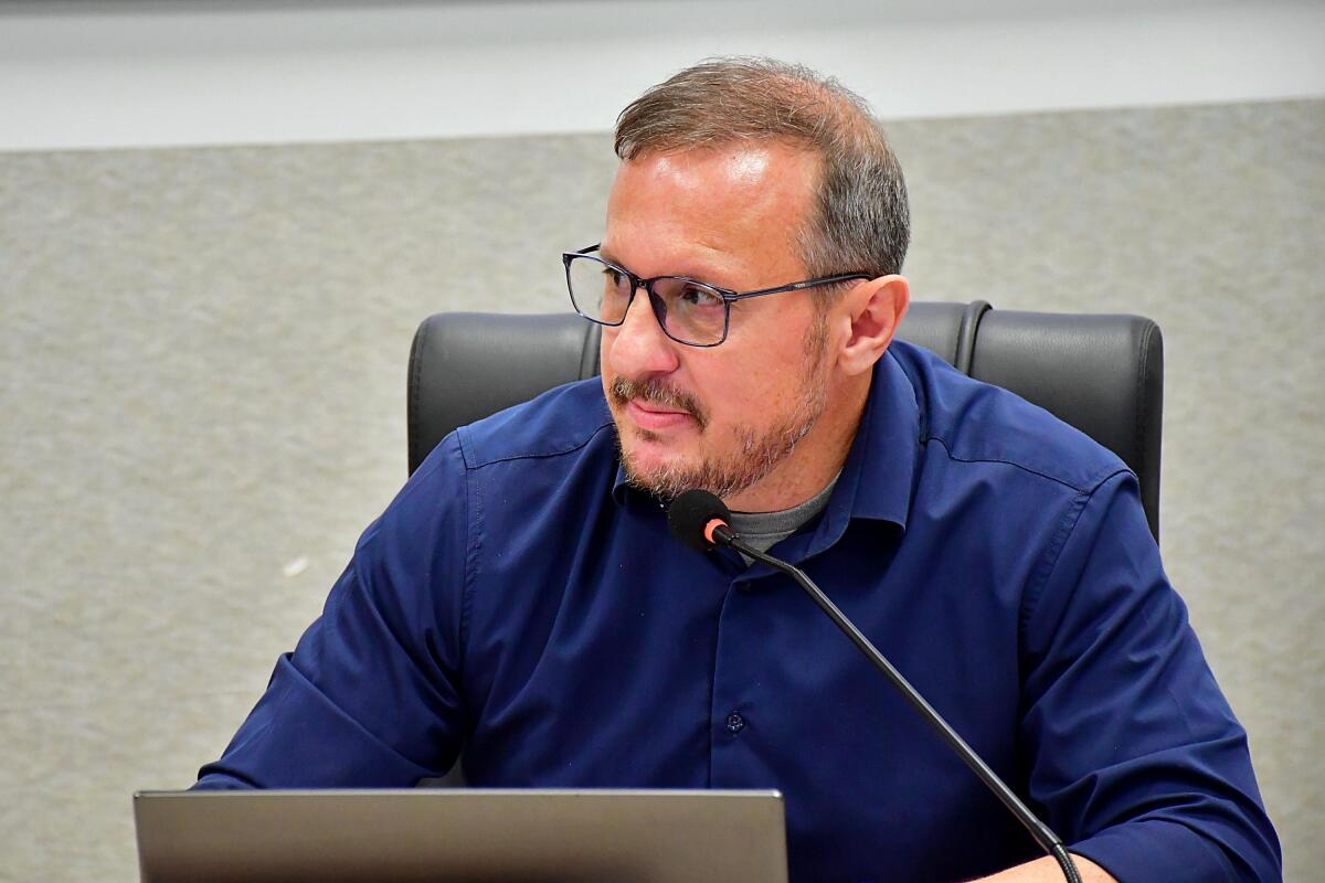 Vereador sugere instalação de estações de ginástica em espaços públicos de SMO