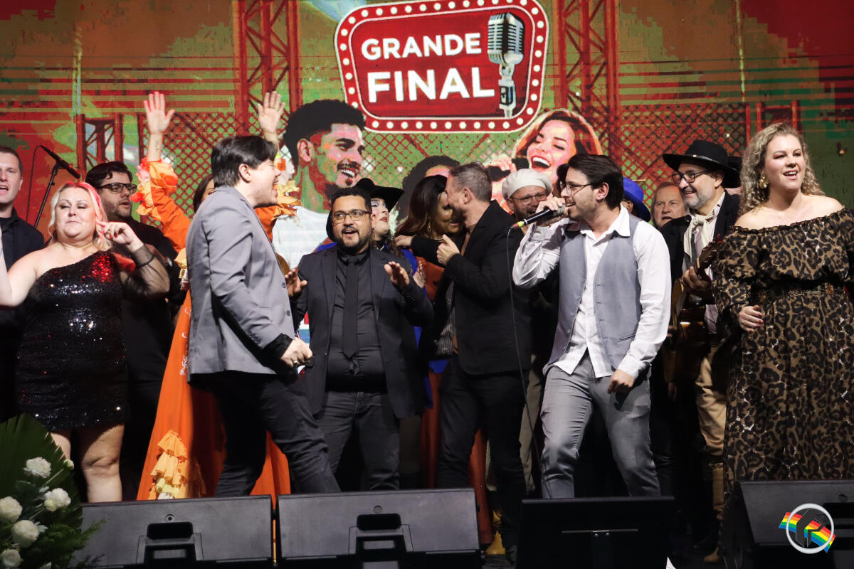 Festerê 2026 reúne intérpretes de três estados na grande final nacional em Campo Erê