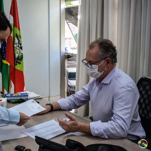 VÍDEO: ACISMO repassa 500 testes de COVID-19 para São Miguel do Oeste