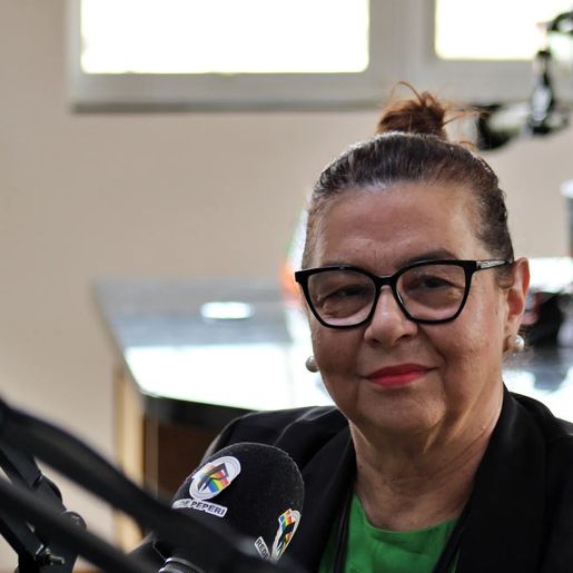 Secretária diz que município tem gestão democrática para diretor de escola