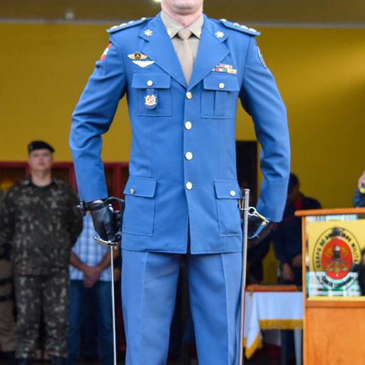 Tenente-Coronel Marco Eidt assume comando do 12º BBM; FOTOS