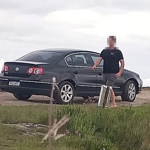 Carro furtado em Iporã do Oeste é encontrado no interior de Saudades