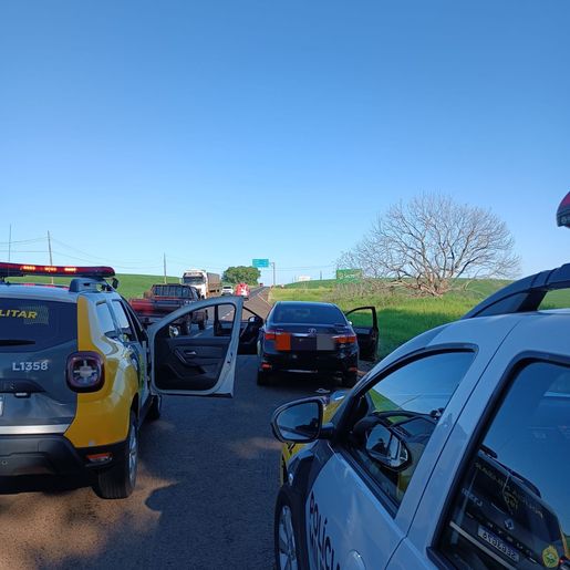 Assalto a mão armada termina em roubo de carro, joias e celulares em São Miguel do Oeste