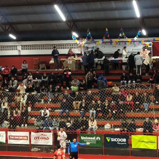 Em clima de São João, Futsal São Miguel goleia Independente pela LCF