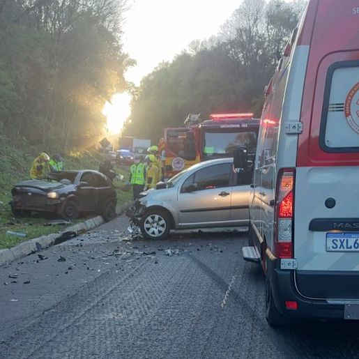 Divulgadas as identidades das vítimas fatais do acidente com carro de SMO na BR 282