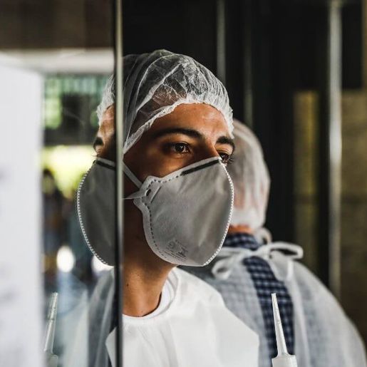 Mais de 100 pessoas morreram de Covid-19 em SC em 2024