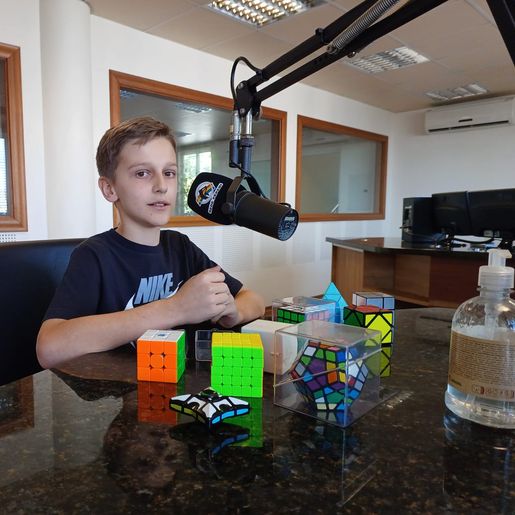 Cubista de São Miguel participa de competições e sonha com novos desafios