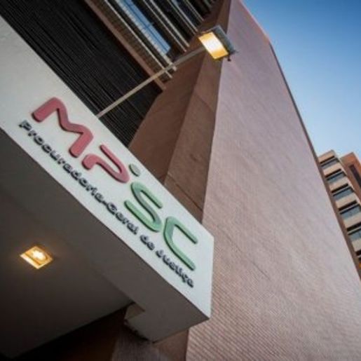 Prefeito e Vice de Belmonte têm diplomas cassados por abuso de poder econômico e compra de votos