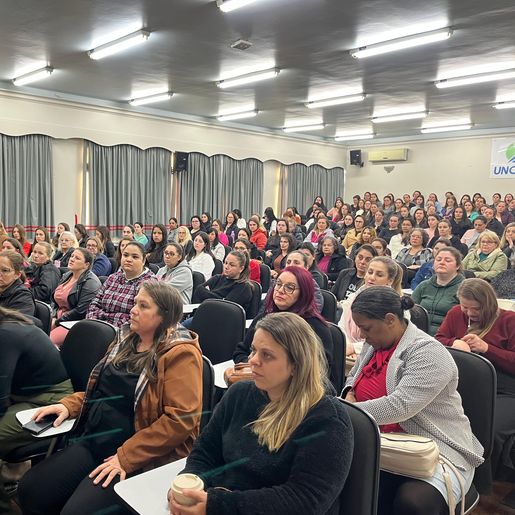 Recesso escolar começa em SMO com foco na formação dos educadores