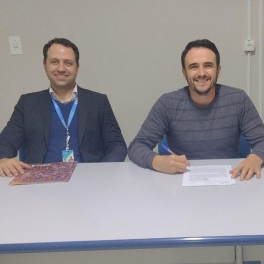 Guarujá do Sul e Caixa Econômica firmam contrato de repasse de recursos