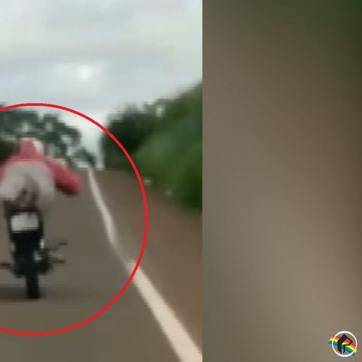 Motociclista pilota na posição 'superman' e quase se envolve em acidente em Descanso