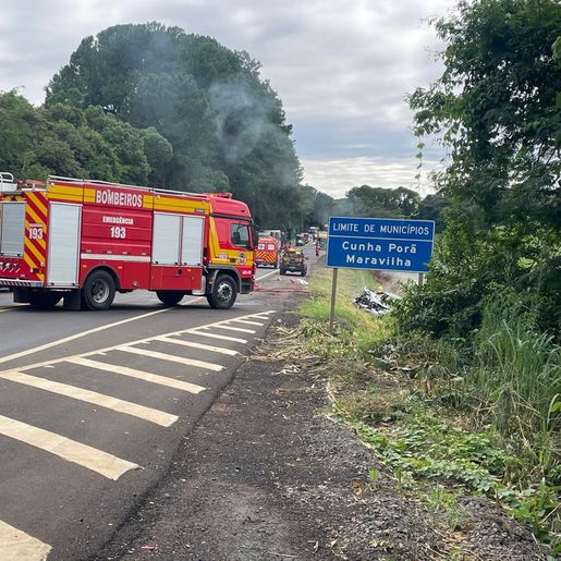 Identificado homem que morreu carbonizado em colisão frontal na BR-282, em Cunha Porã