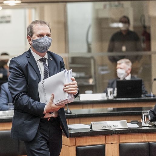 Deputado protocola pedido de Impeachment do Governador Carlos Moisés