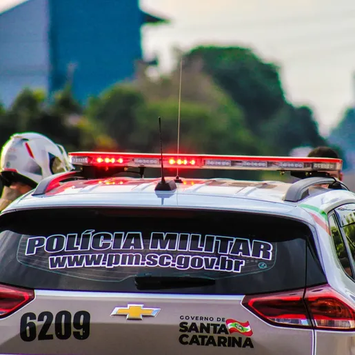 PM cumpre mandado de apreensão de adolescente em SMOeste