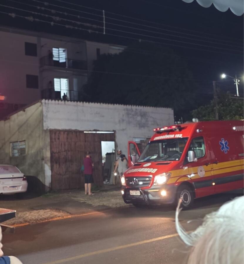 Homem cai do 2º andar de prédio em Iporã do Oeste
