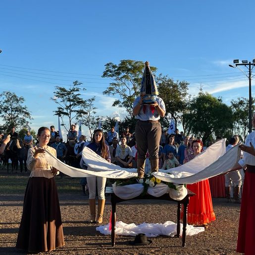 Público prestigia Oração da Ave Maria no 24º São Miguel Tchê