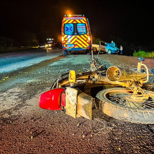 Vítimas de acidente na BR-282 entre SMO e Maravilha eram primos