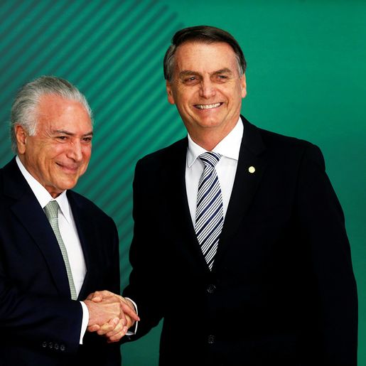 Bolsonaro convida Temer para chefiar missão humanitária no Líbano