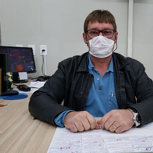 Prefeitura de Iporã do Oeste adquire novo trator de esteira