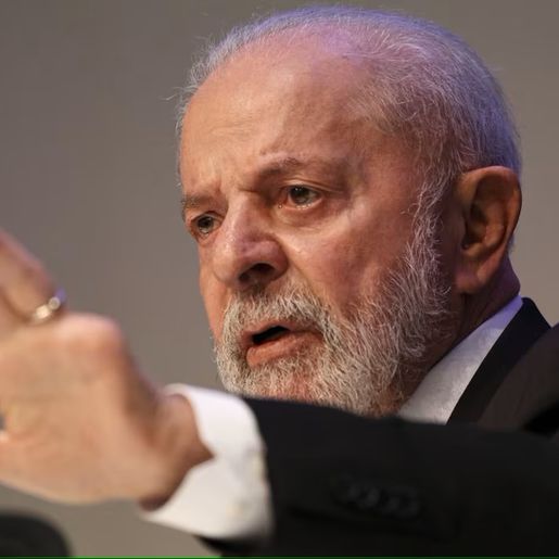 Lula diz que revogação de vistos dos ministros do Supremo feita pelos EUA é ‘inaceitável’