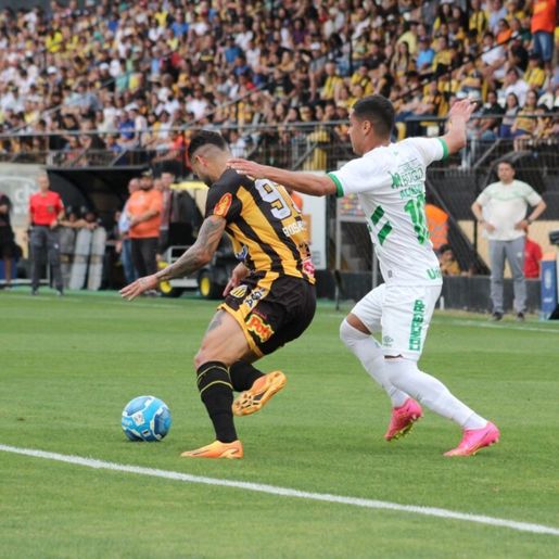 Chapecoense vence o Grêmio Novorizontino fora de casa; vídeo