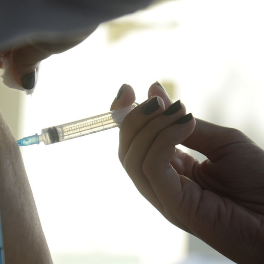 Brasil lança nova campanha de incentivo à vacinação