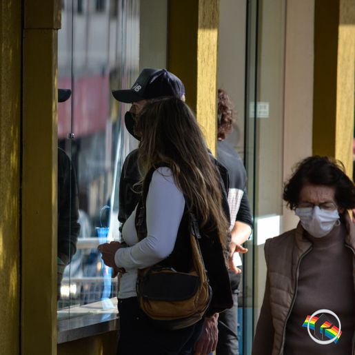 Vendas do Dia dos Namorados devem encolher até 30% em SMOeste