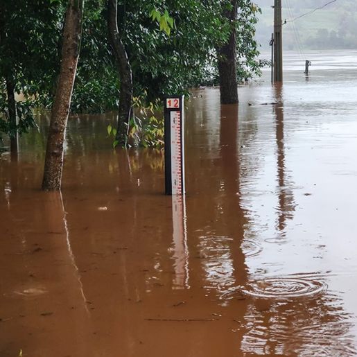 Rápida elevação do Rio Uruguai causa surpresa em Itapiranga