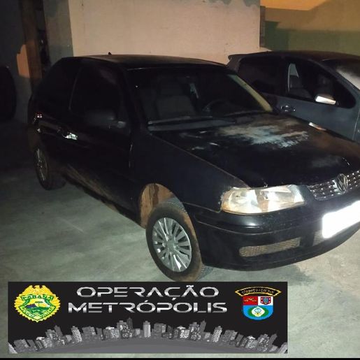 Polícia Militar apreende 30 quilos de maconha e prende três pessoas