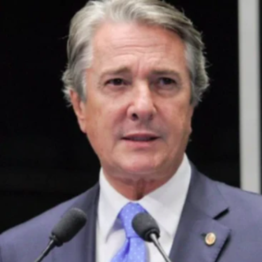 Moraes concede prisão domiciliar ao ex-presidente Fernando Collor