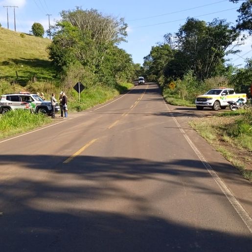 Acidente na SC-480 deixa motociclista gravemente ferido.